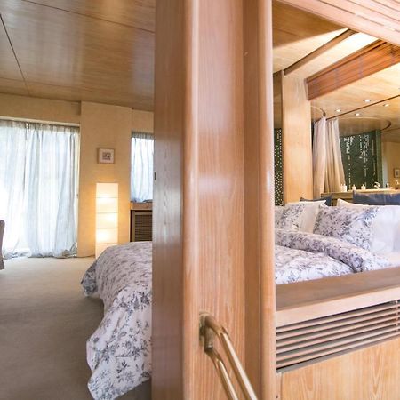 One-Of-A-Kind Athens Riviera Apartment Esterno foto
