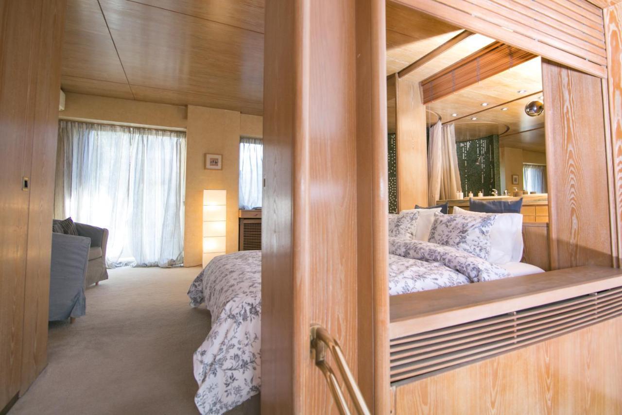 One-Of-A-Kind Athens Riviera Apartment Esterno foto