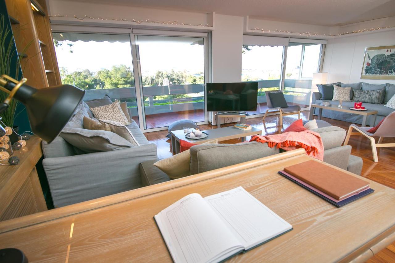 One-Of-A-Kind Athens Riviera Apartment Esterno foto